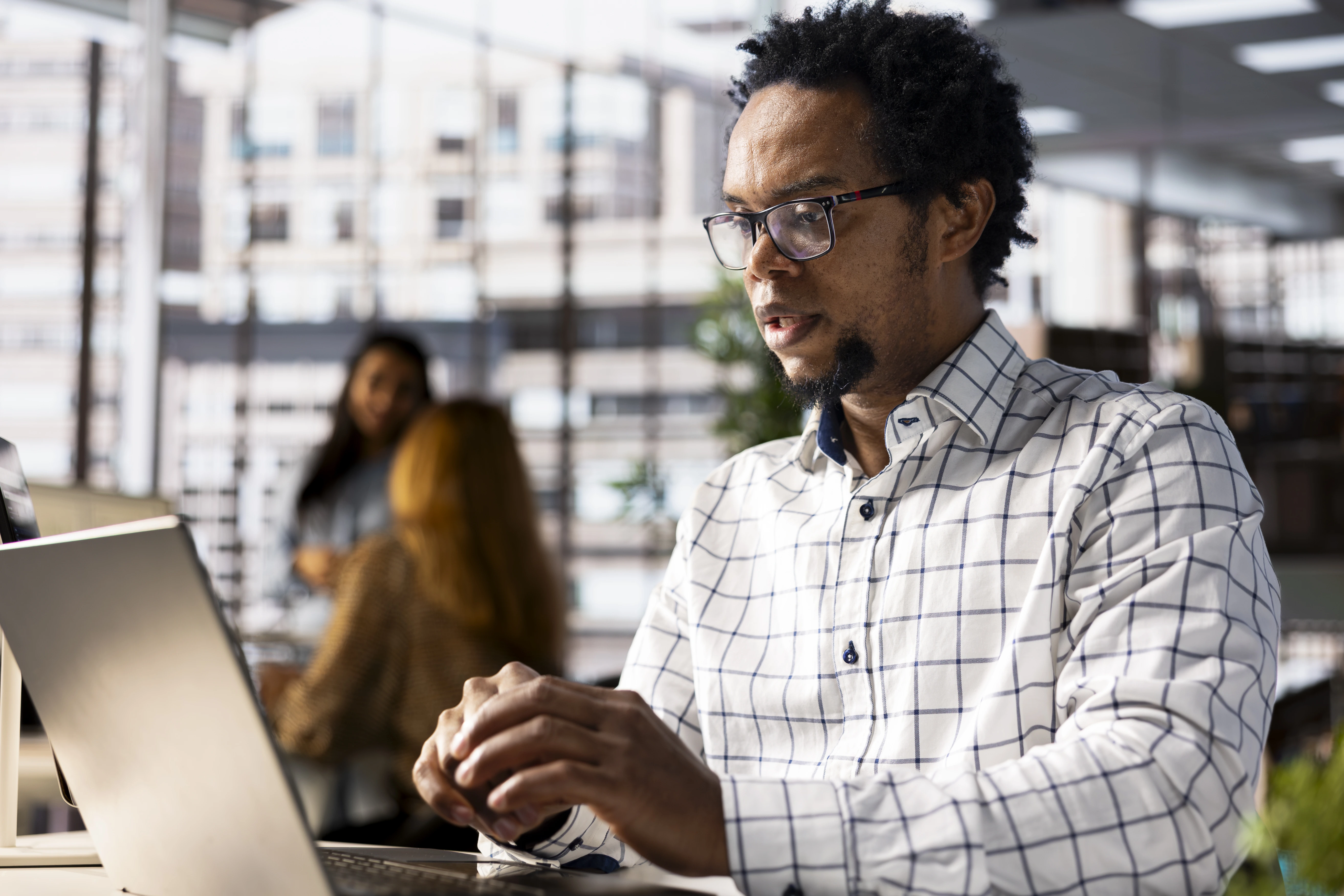 Jean-Baptiste Kouassi - CEO & Fondateur chez Webuildd Solutions Digitales